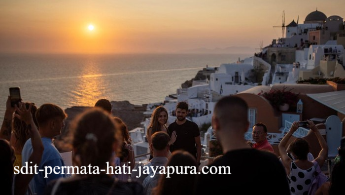 Menikmati Sunset di Santorini